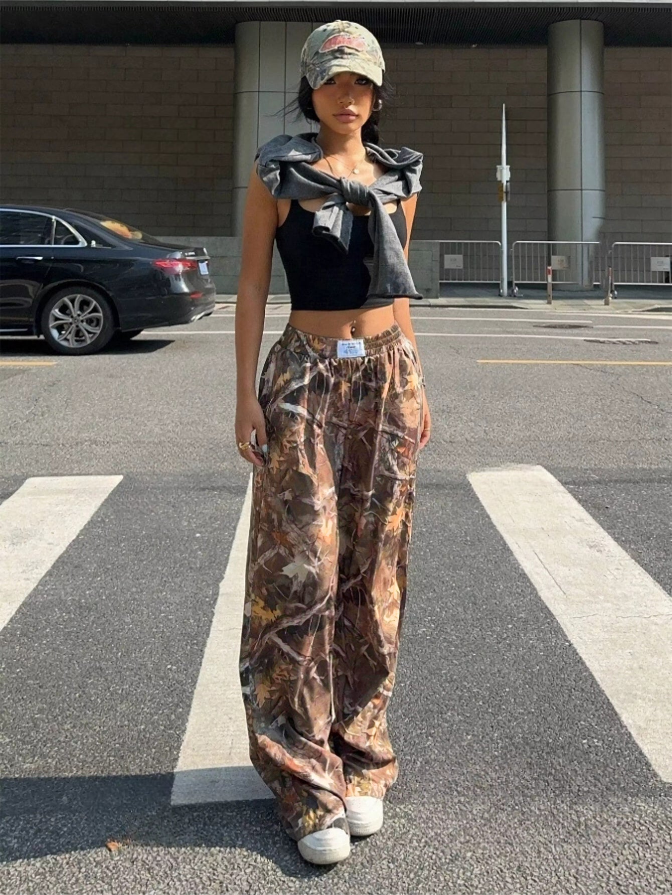 Grunge Camo Wave – Baggy Y2K Street Trousers